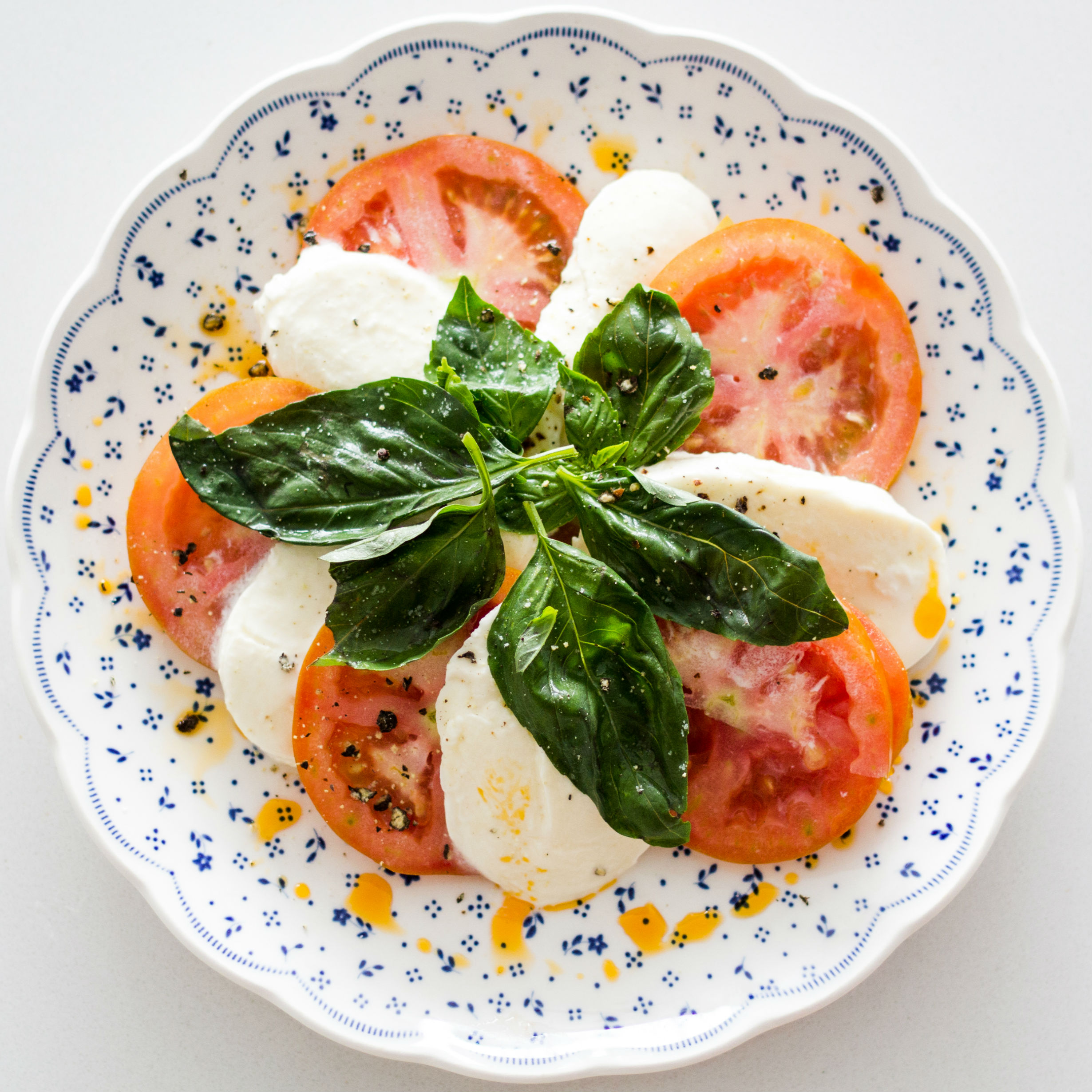 imagen ensalada caprese