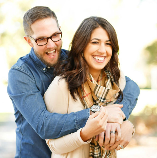 pareja sana feliz